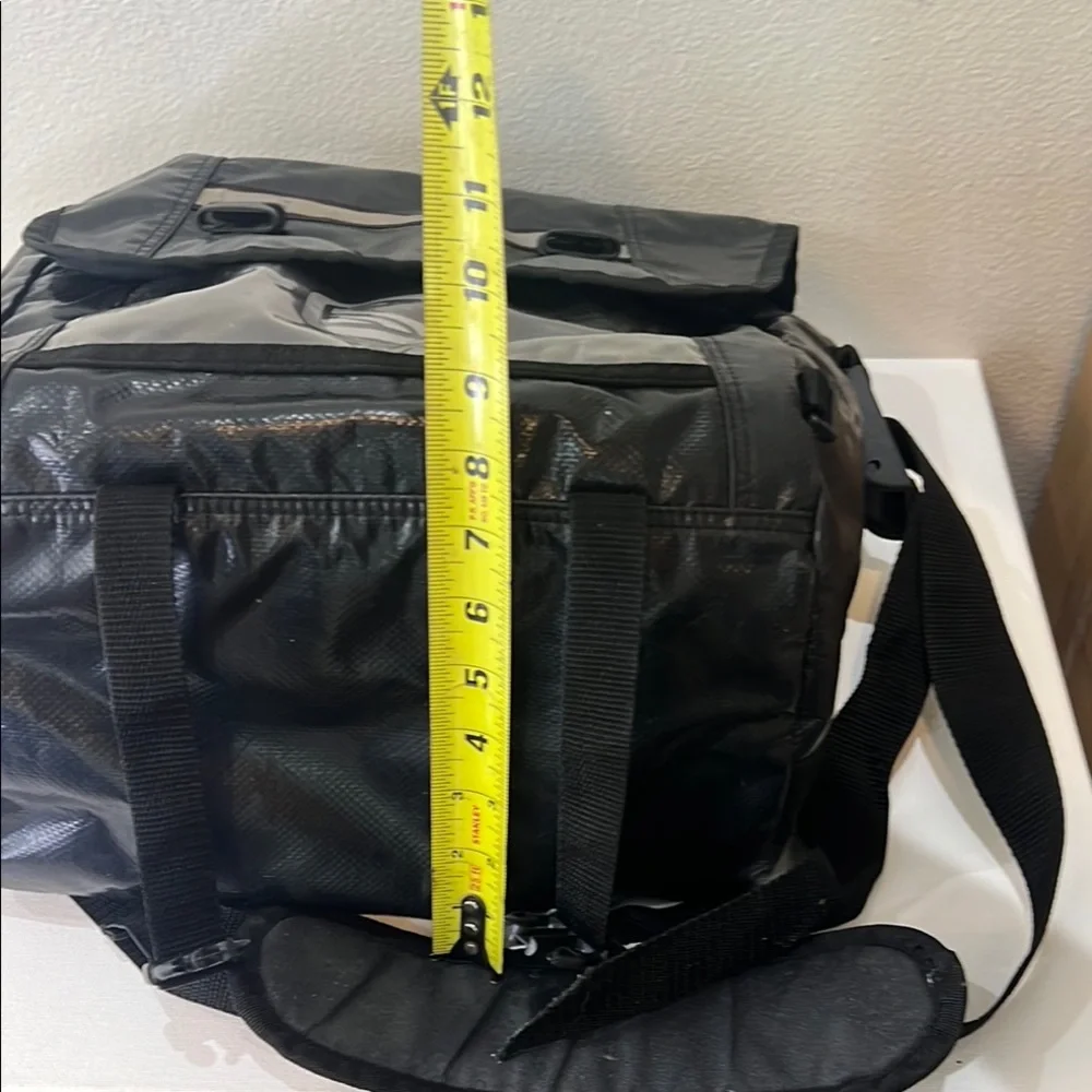 Rare Scott USA Waterproof Unisex Messenger /Bike Bag w/Adjust Strap, Reflectors - Picture 10 of 13